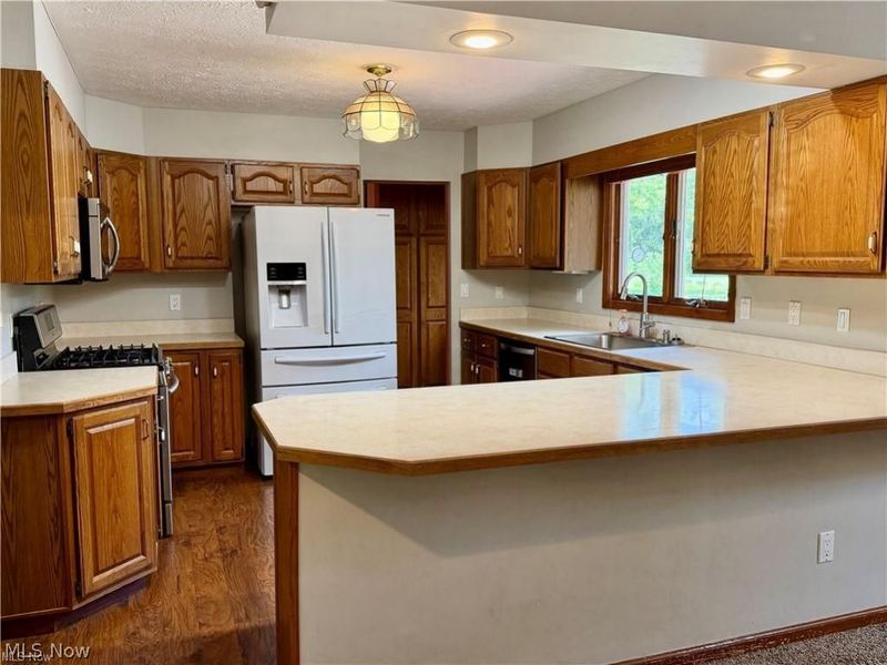 2067 Ridgeland Drive, Avon, OH 44011 Photo 15