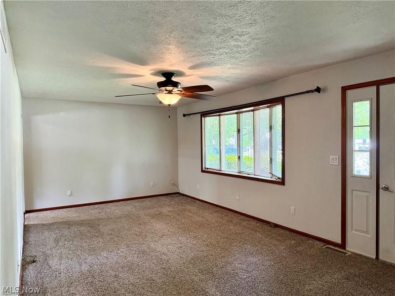 2067 Ridgeland Drive, Avon, OH 44011 Photo 6