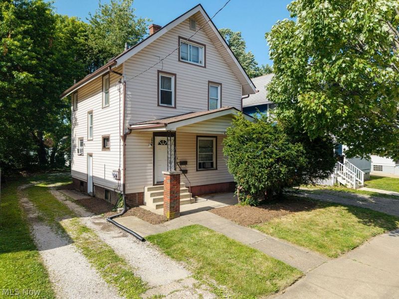 449 Cole Avenue, Akron, OH 44301 Photo 2