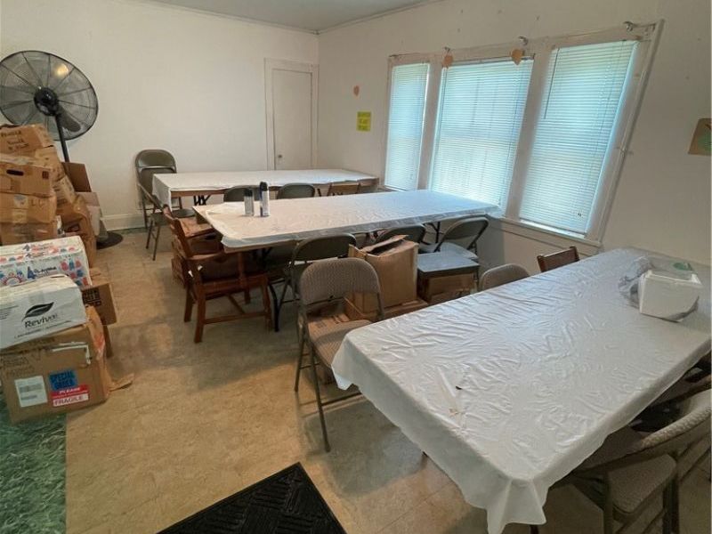 4567 Lee Road, Cleveland, OH 44128 Photo 8
