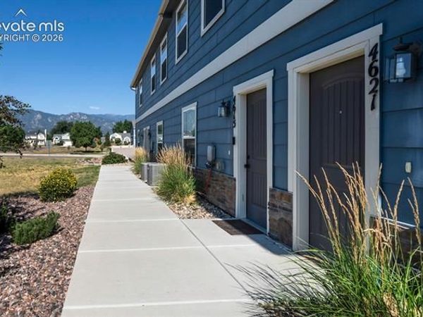 4621 Ports Down Lane, Colorado Springs, CO 80911