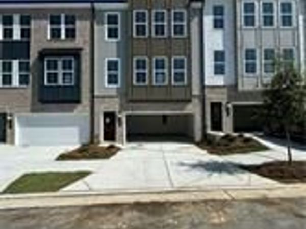 1409 Creekside Circle NW, Atlanta, GA 30318