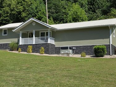 15 Water Tower Road, Manchester, KY 40962