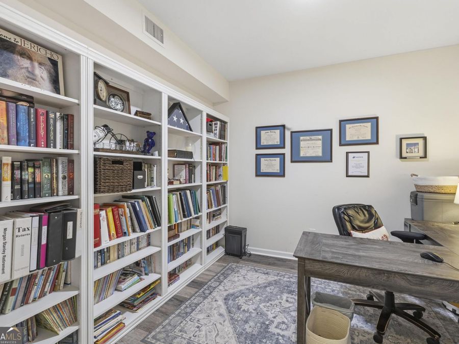Property Image 37