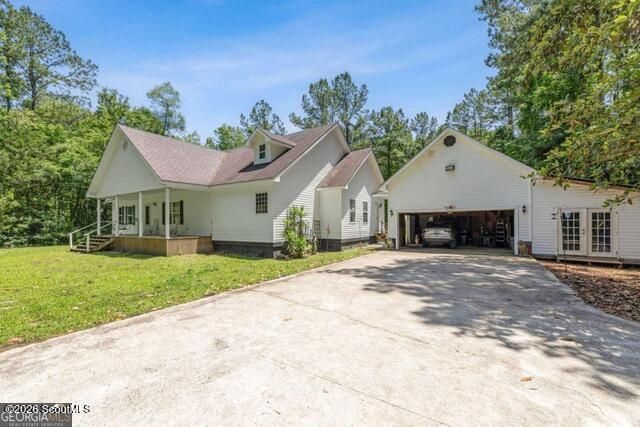 389 Magnolia Drive  Waverly, GA 31565