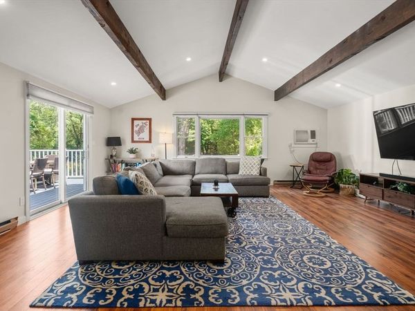 18 Margaret St, Norwood, MA 02062
