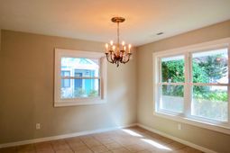 1124 Honeysuckle Court photo 4