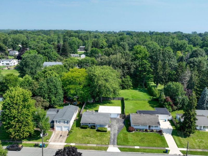 305 Forest Hills, Huron, OH 44839 Photo 38