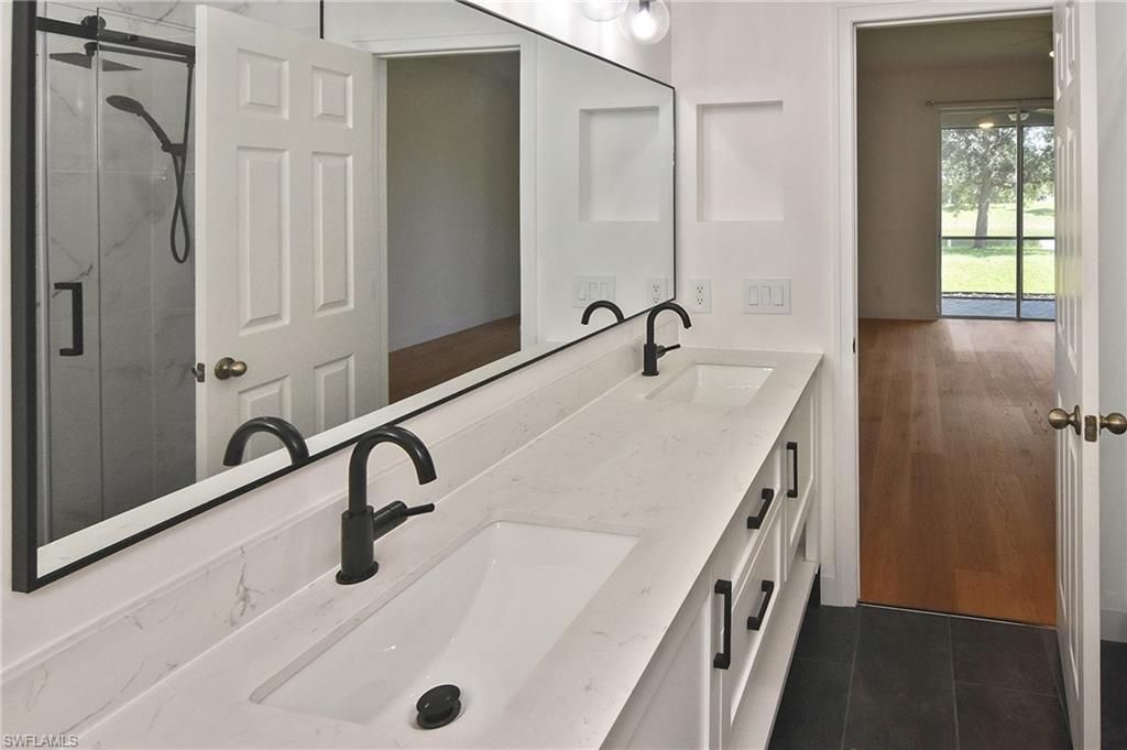 11069 River Trent Ct, Lehigh Acres, FL 33971 Photo