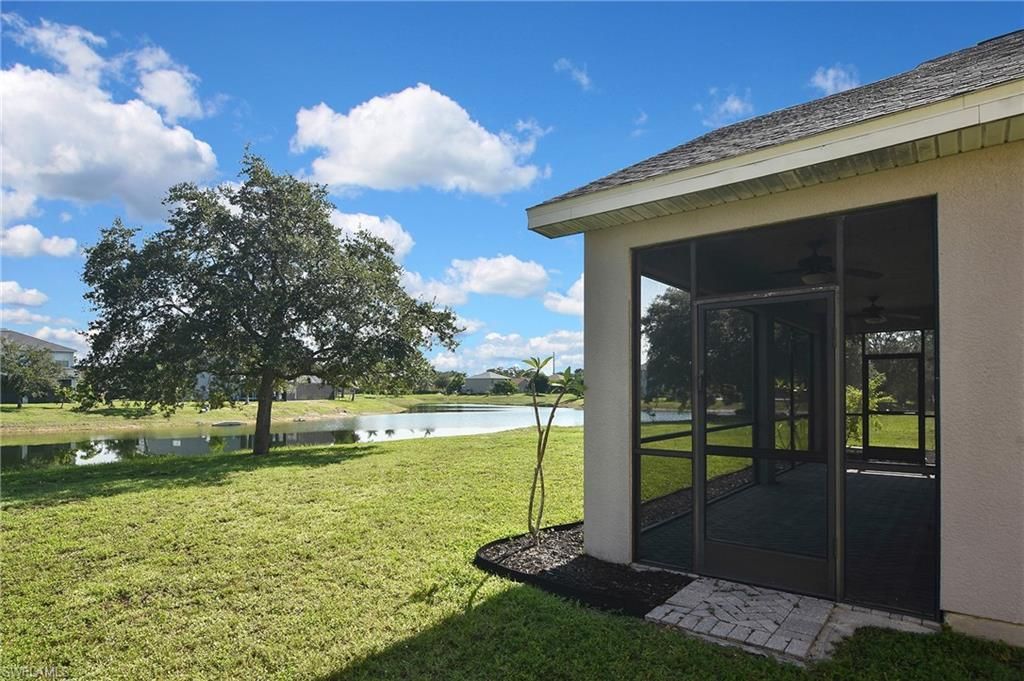 11069 River Trent Ct, Lehigh Acres, FL 33971 Photo