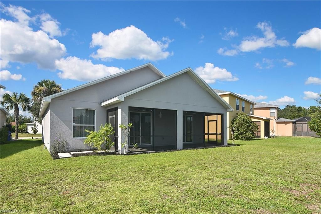 11069 River Trent Ct, Lehigh Acres, FL 33971 Photo