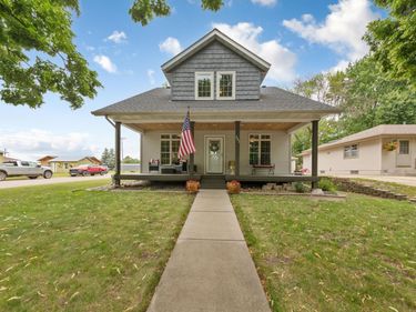 203 4th Avenue NW, Lonsdale, MN 55046
