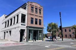 540 King Street  photo 4