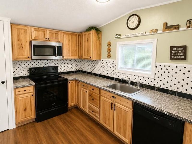 24 Horseshoe Drive , Newark, OH 43055 Photo 4