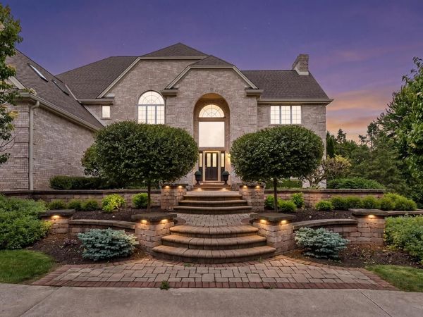 3230 Fordham COURT, Brookfield, WI 53005