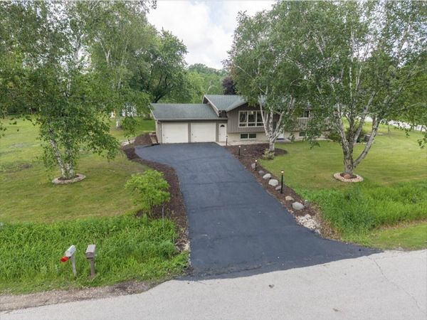N6392 Sherry LANE, Sheboygan, WI 53083