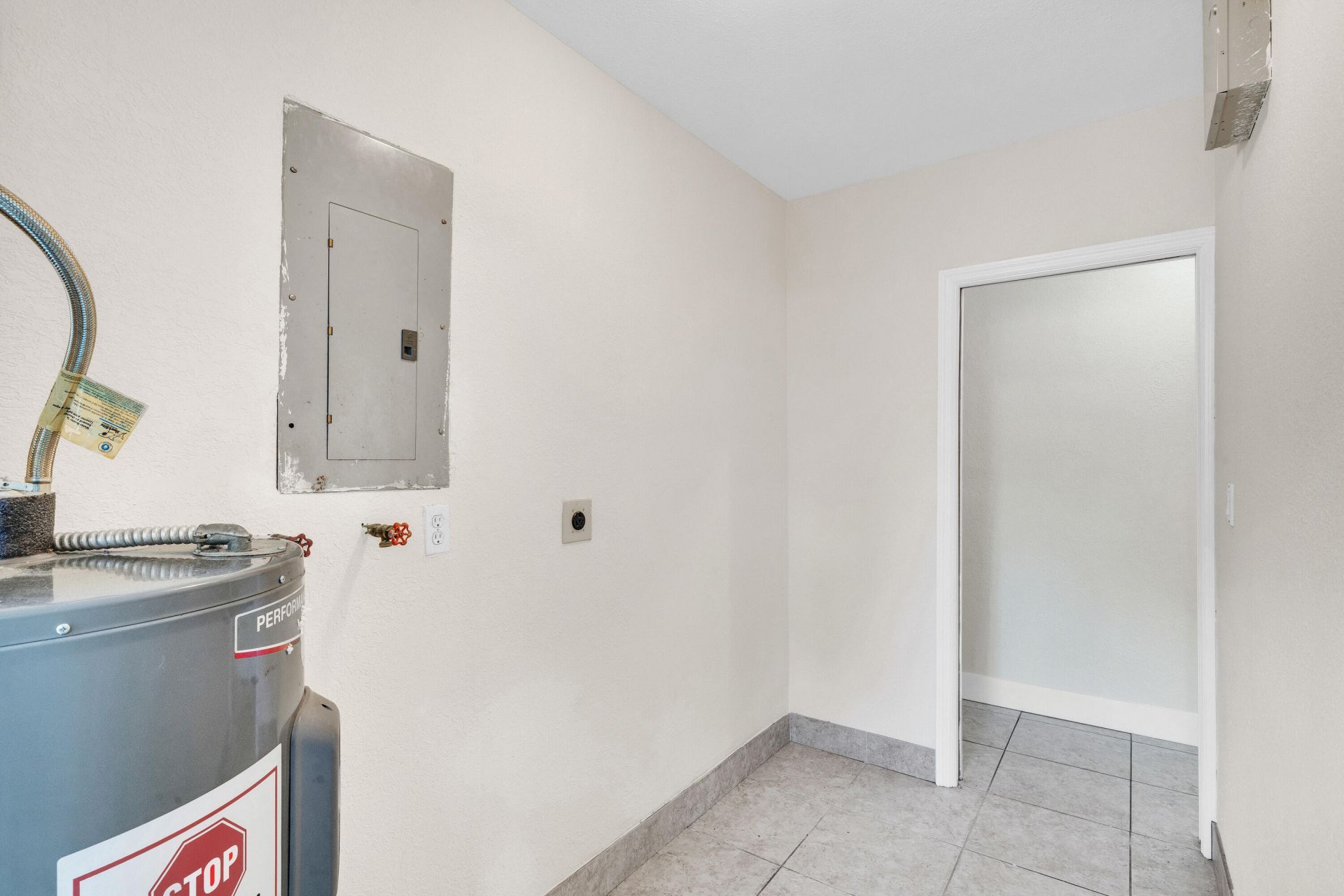 301 N 65th Way, Hollywood, FL 33024 Photo