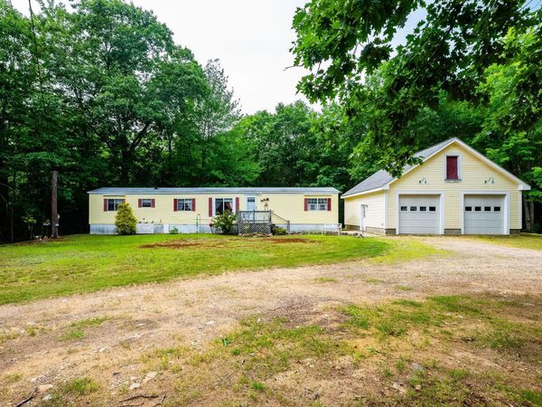 27 Worster Road, Berwick, ME 03901
