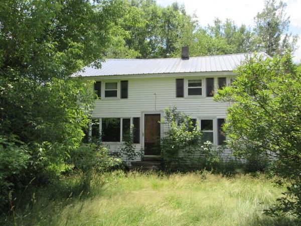 67 High Street , Milo, ME 04463