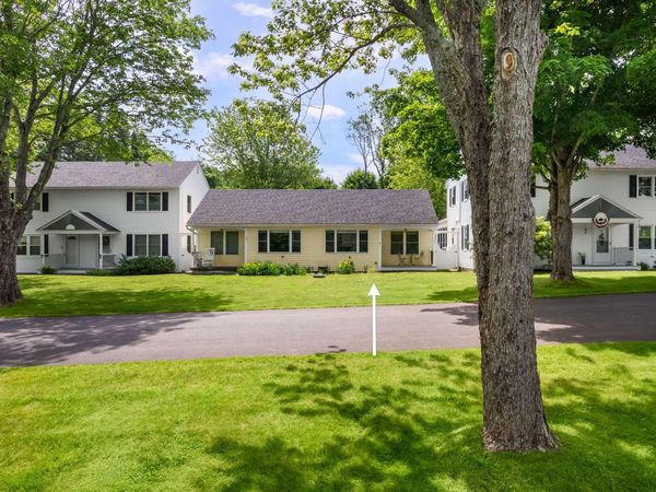 18 Woodside Meadow Road, Unit 4, York, ME 03909