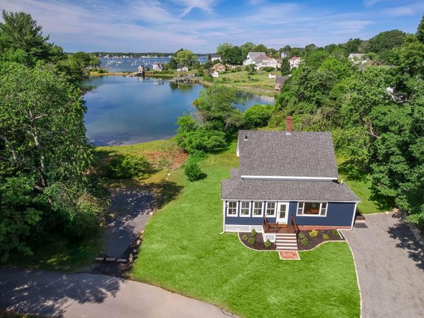 5 Hoyts Island Lane, Kittery, ME 03905
