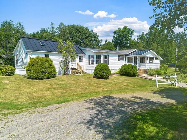 1 Snowman Lane, Windsor, ME 04363
