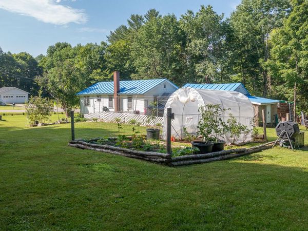 156 Mayfield Road , Moscow, ME 04920