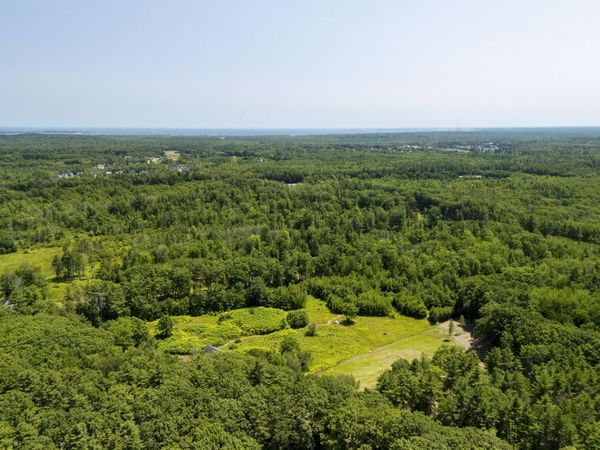 14 Ash Swamp Road, Scarborough, ME 04074