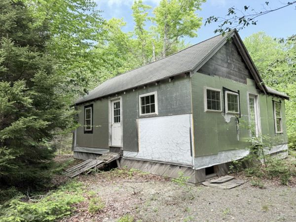 WA031P6L19 Peninsula Road, Marion Twp, ME 04628