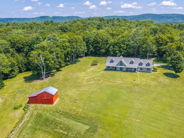 915 Peterkin Hill Road, Woodstock, VT 05091