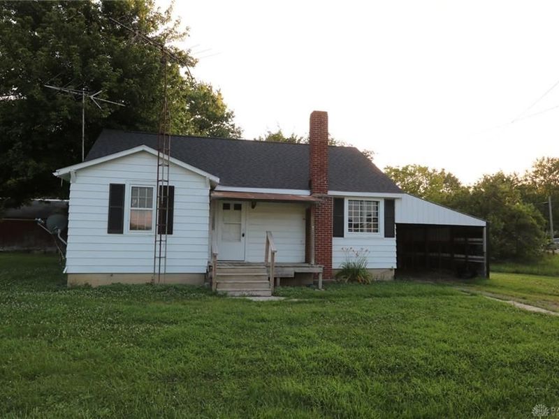 31 Quaker Trace Road, West Alexandria, OH 45381 Photo 2