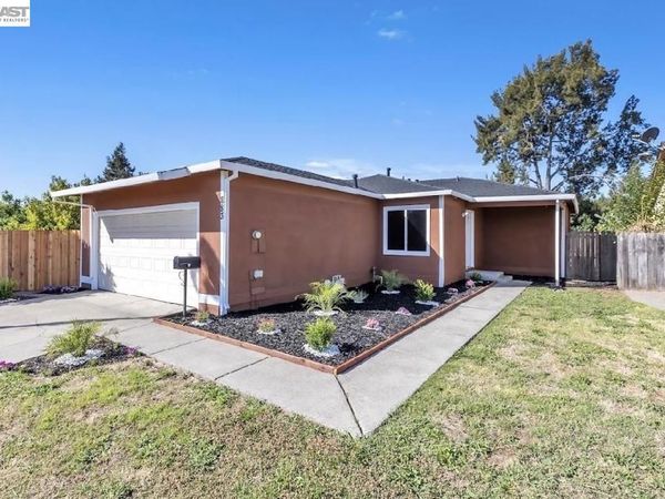 883 Inverness Ct, Fairfield, CA 94533
