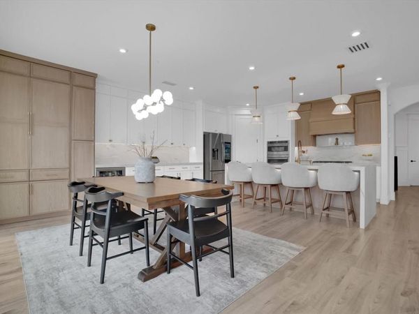 2775 Pink Muhly Dr, Manteca, CA 95337