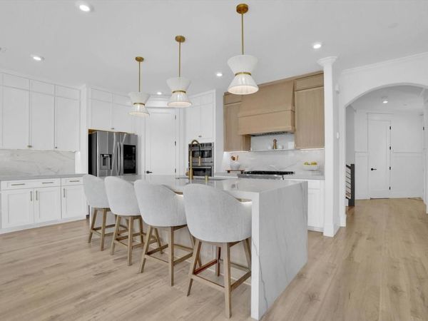 2775 Pink Muhly Dr, Manteca, CA 95337