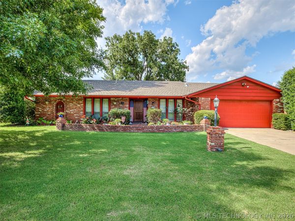 7415 E 70th Street, Tulsa, OK 74133