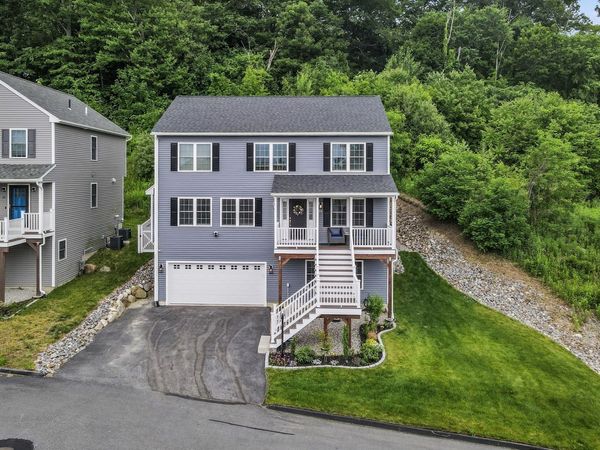 24 Paper Birch Path, Worcester, MA 01605