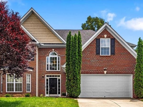 1905 Buckminster Drive , Whitsett, NC 27377