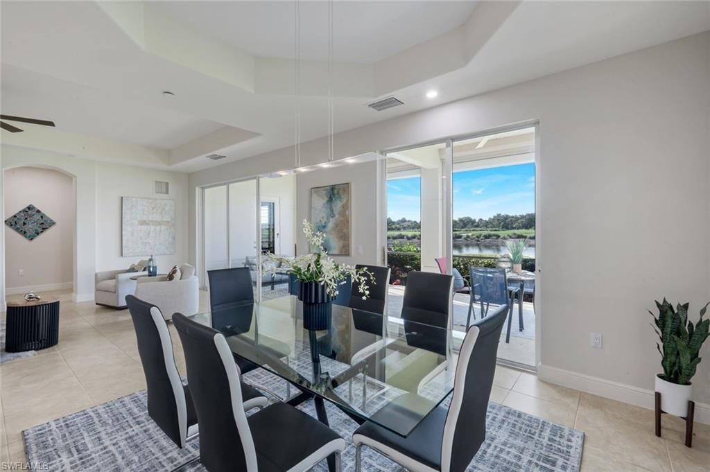 558 Avellino Isles Cir , Unit 14102, Naples, FL 34119 Photo