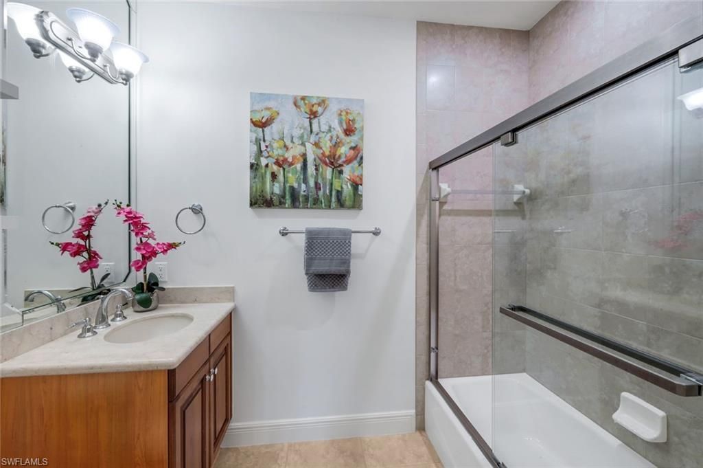 558 Avellino Isles Cir , Unit 14102, Naples, FL 34119 Photo