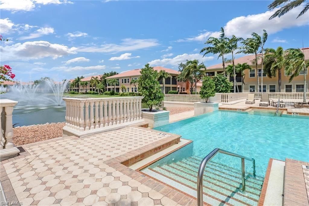 558 Avellino Isles Cir , Unit 14102, Naples, FL 34119 Photo