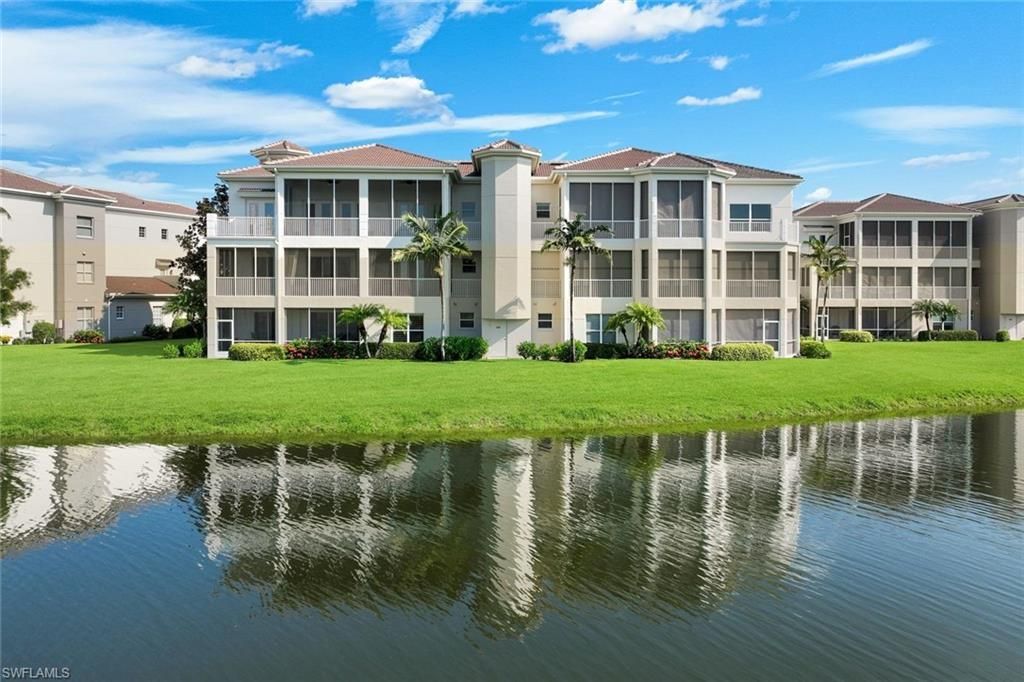 558 Avellino Isles Cir , Unit 14102, Naples, FL 34119 Photo