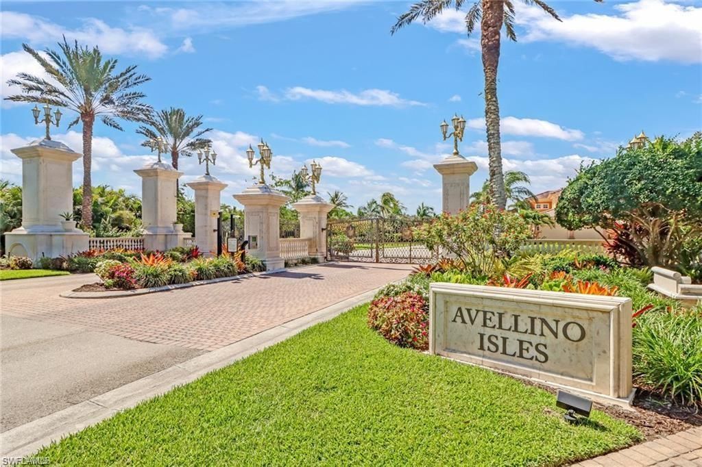 558 Avellino Isles Cir , Unit 14102, Naples, FL 34119 Photo
