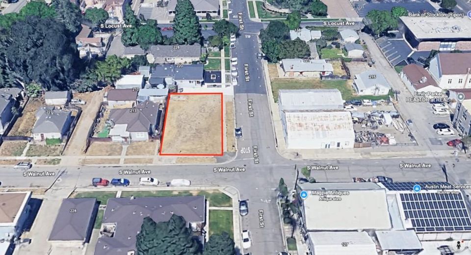 210 W 1st St, Ripon, CA 95366 Photo