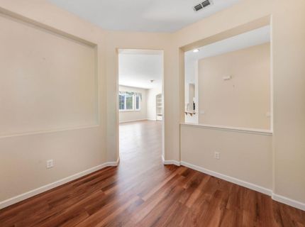 2713 Robinson Creek Ln, Elk Grove, CA 95758 Photo
