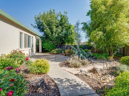 2713 Robinson Creek Ln, Elk Grove, CA 95758 Photo