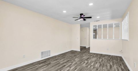 9081 Meadowdale Way, Elk Grove, CA 95624 Photo