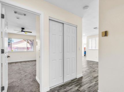 9081 Meadowdale Way, Elk Grove, CA 95624 Photo