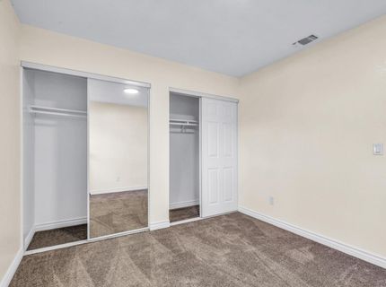 9081 Meadowdale Way, Elk Grove, CA 95624 Photo