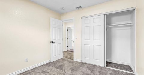 9081 Meadowdale Way, Elk Grove, CA 95624 Photo