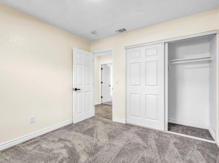 9081 Meadowdale Way, Elk Grove, CA 95624 Photo